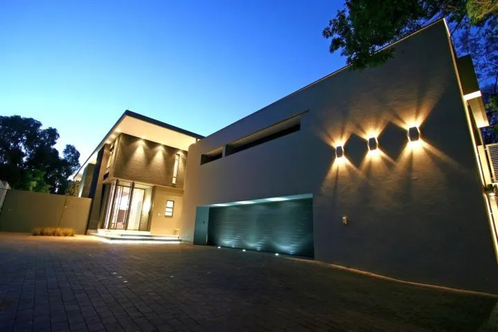 Luxury Exterior Lighting Elevate Your Outdoor Living Stunt