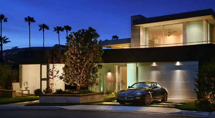 Types of Luxury Exterior Lighting