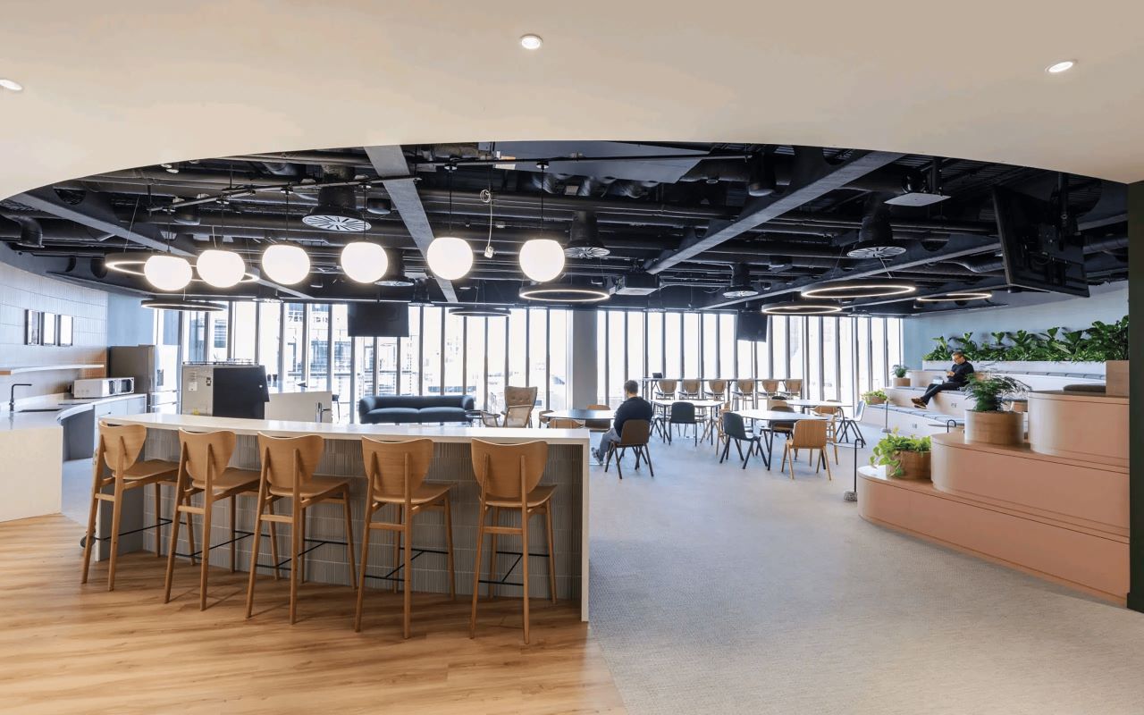Transforming Spaces: Cutting-Edge Commercial Lighting Solutions in the UAE